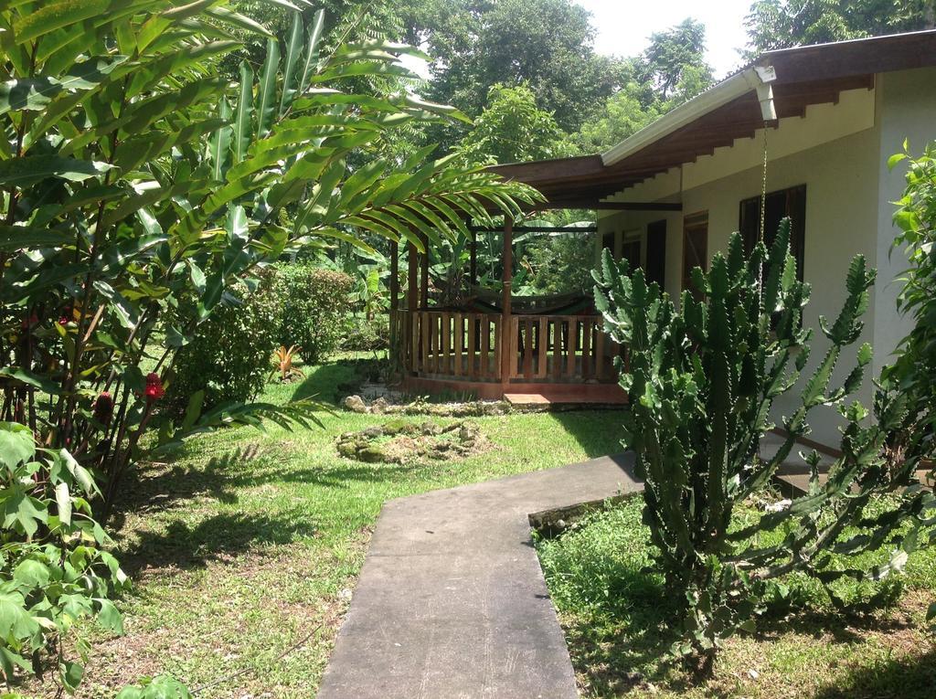 Cabinas Caribe Luna Cahuita Luaran gambar