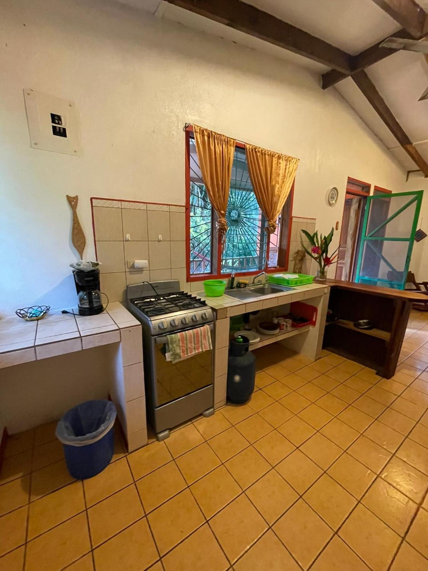 Cabinas Caribe Luna Cahuita Luaran gambar